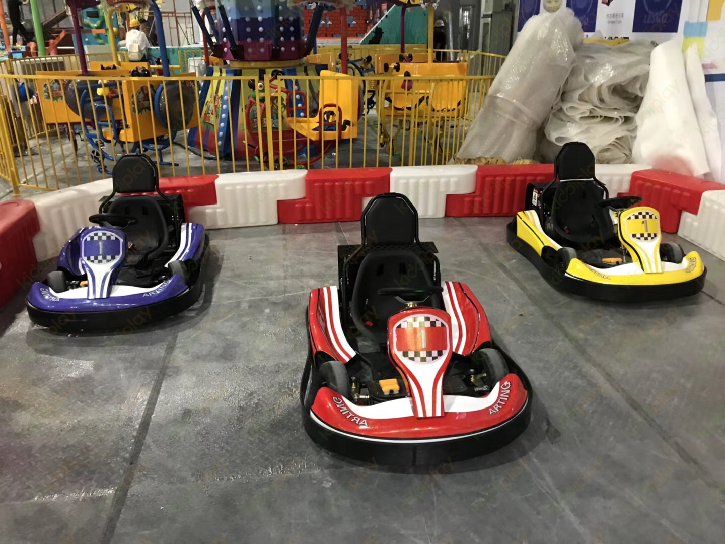Mitkä ovat pyörimismateriaalien sovellukset Karting -kentällä?